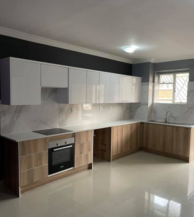 sunnyside 75 Reimar flat2.jpg